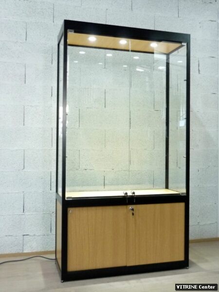 Vitrine haute avec meuble