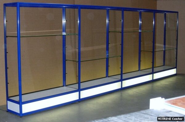 vitrine aluminium quatre modules avec caisson en bois